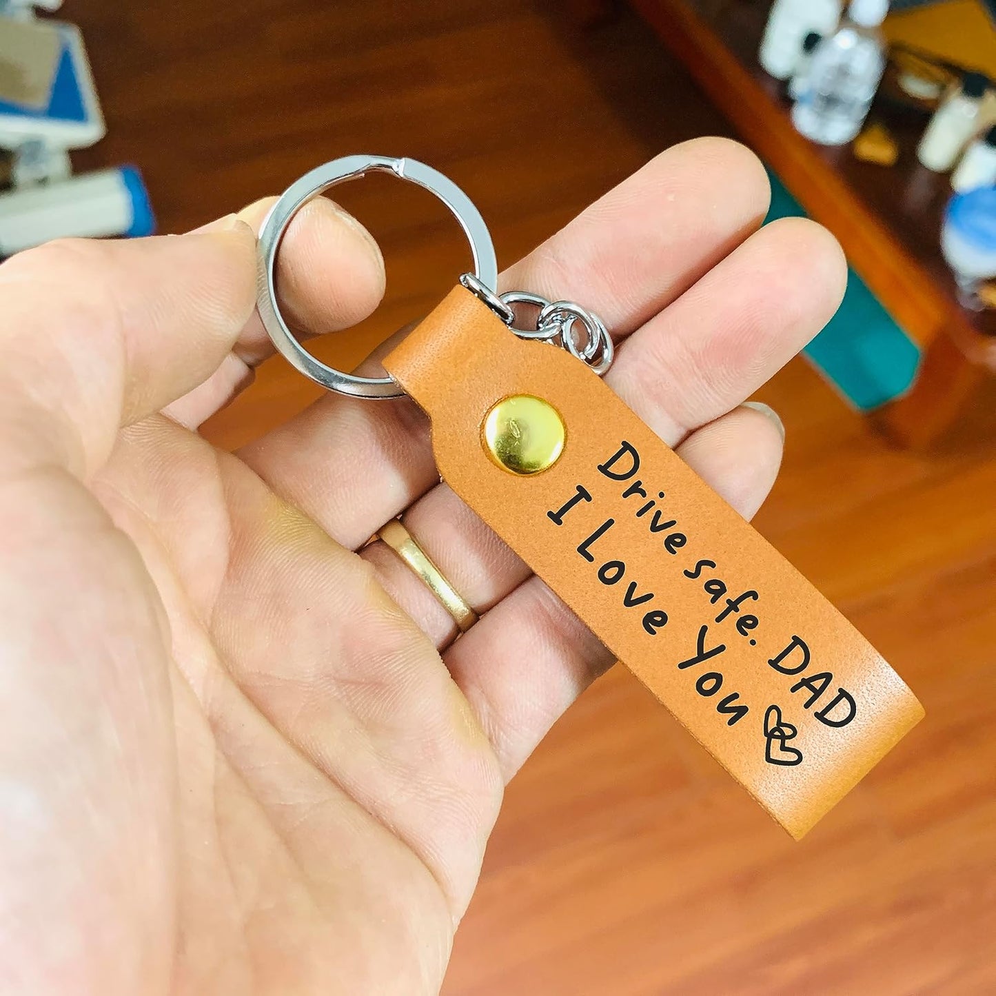 Love Dad Gifts from Daughter or Son - Drive Safe Dad I Love You Leather Keychain, Father's Day Birthday Gifts for Dad from Daughter, Christmas Gifts for Dad, Dad gift from Son