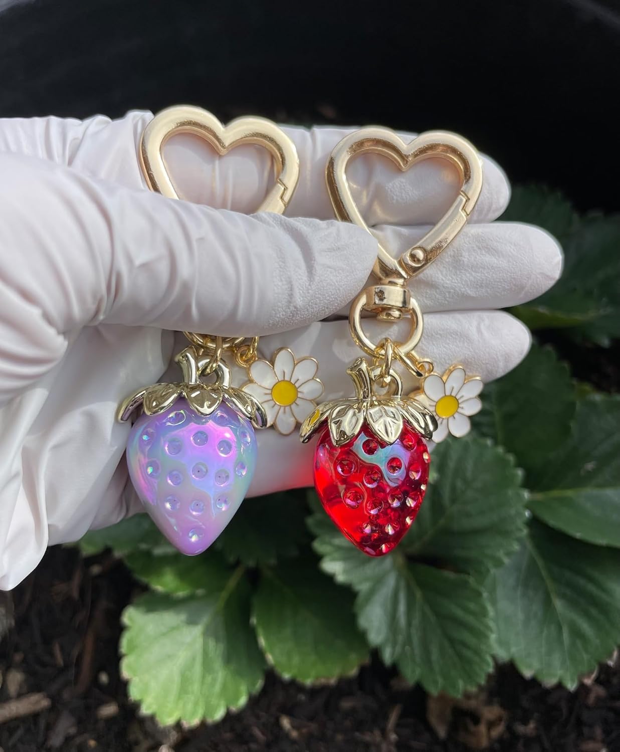 Cute Strawberry Keychain,Bag Charms,Kawaii Heart Flower Daisy Key chains Accessories Decor for Girls Purse Gift